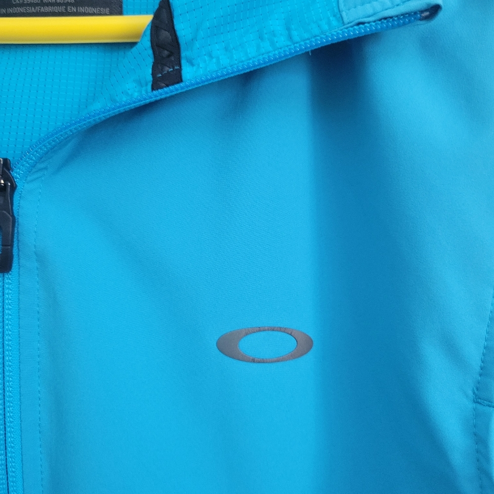 Men's Oakley blue Rotation jacket. Size small regular fit. - Picture 2 of 14